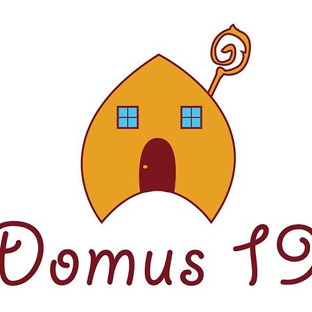 Hotel Domus 19 Neapel Exterior foto